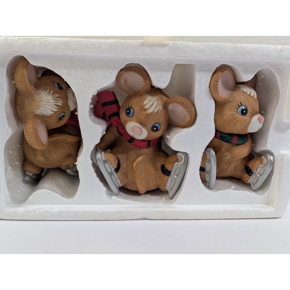 Vintage Homco Ice Skating Mice Trio Set of Three Porcelain Christmas #5113